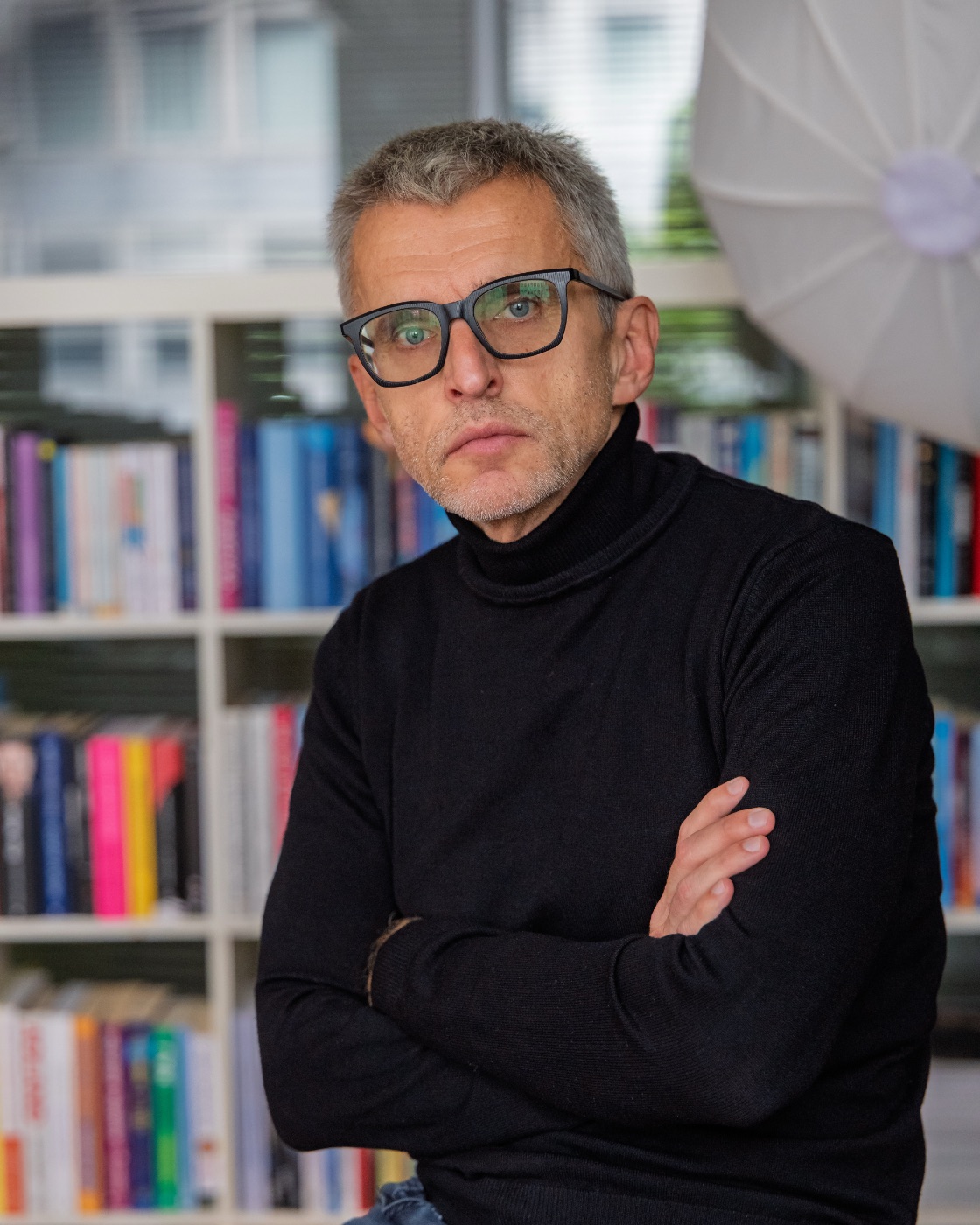 dr. Aleš Pavlin